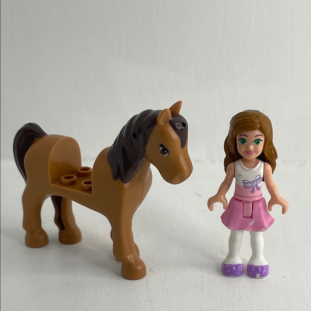 Lego Friends Brown Horse Piece & Lego Friend Doll.